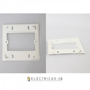 Suplemento Plastico 2400 PVC Blanco