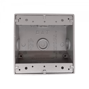 Caja Cuadrada 3 Salidas 1/2