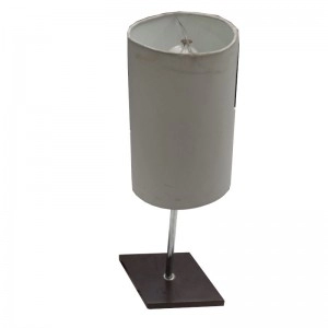Lámpara de mesa