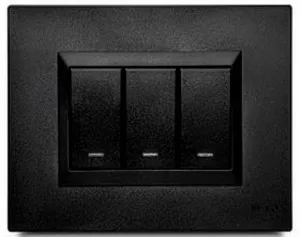 Conmutador Triple Negro Plura VETO