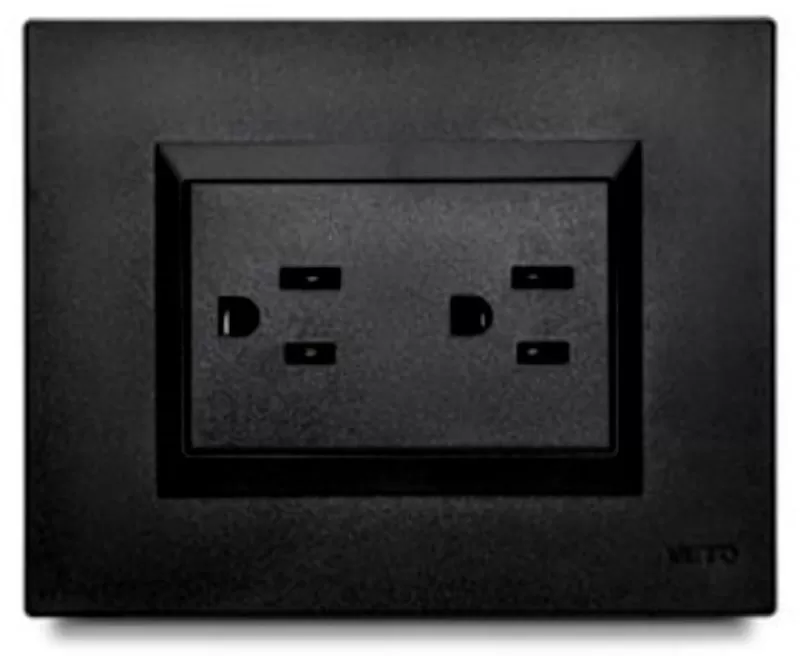 Tomacorriente Doble Negro Plura VETO