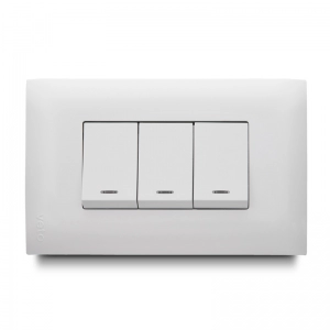Interruptor Triple  Boton Ancho Linea Vive Blanco    Veto