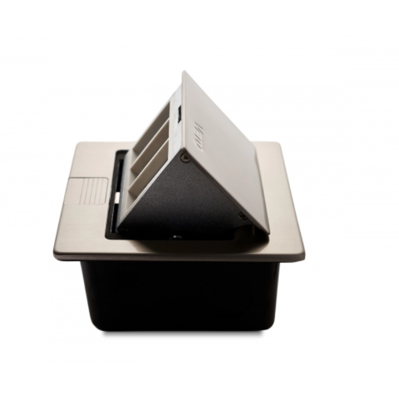 Socket Piso  3H Cuadrado Plateado    Veto