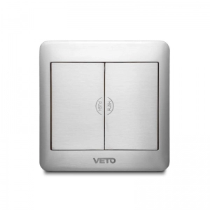 Socket Piso  6H Cuadrado Plateado    Veto