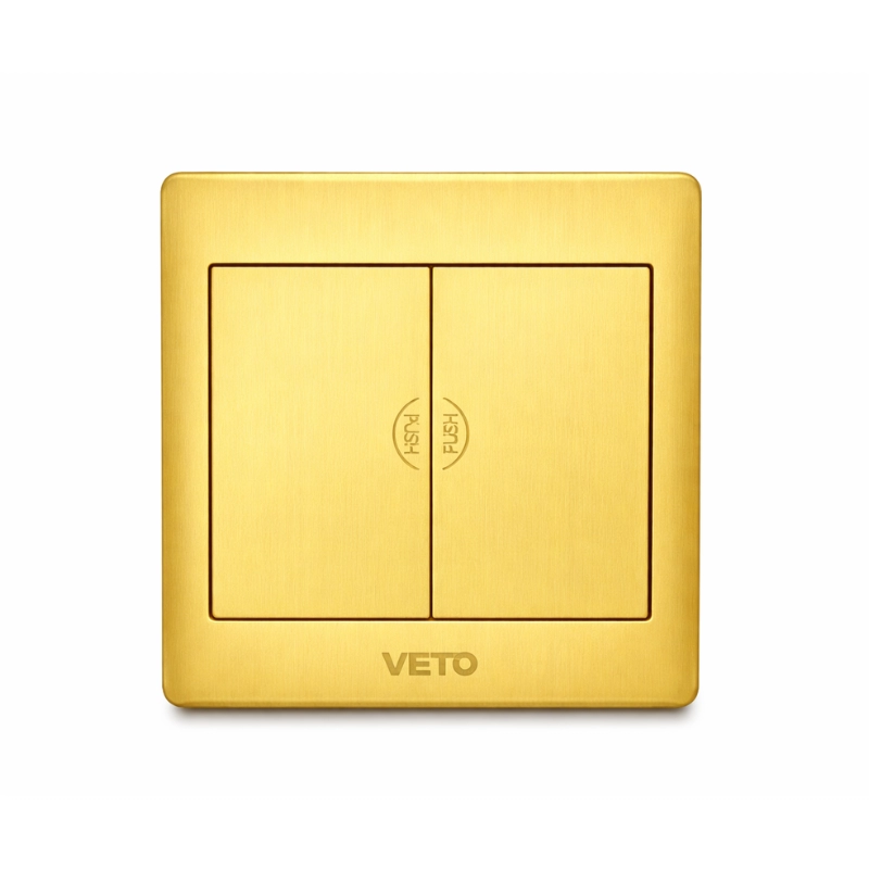 Socket Piso  6H Cuadrado Dorado    Veto
