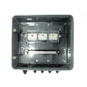 Caja Derivación Trifásico en Policarbonato 4 Usuarios