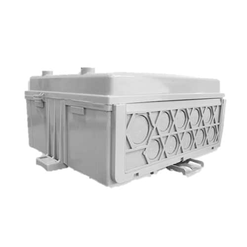 Caja Acometida Trifásica en Policarbonato 4 Usuarios