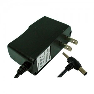 Adaptador de Corriente Switchado, 5V 1A, Polaridad Positiva.