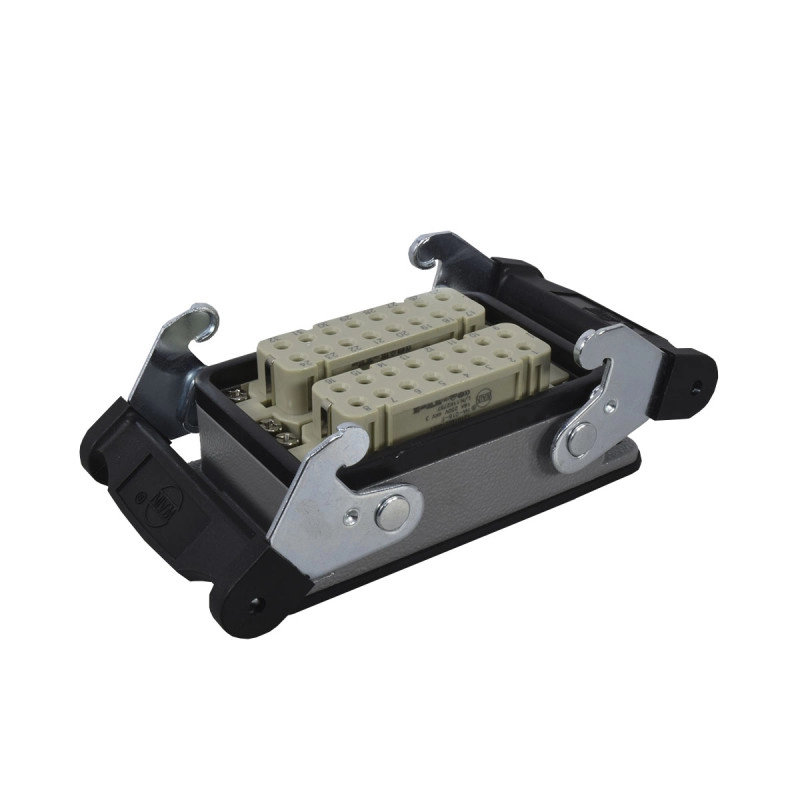 Conector Hembra 32 Polos 10A