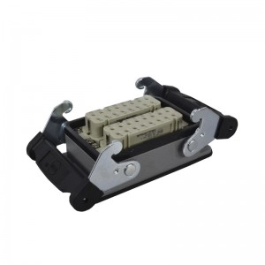 Conector Hembra 32 Polos 10A