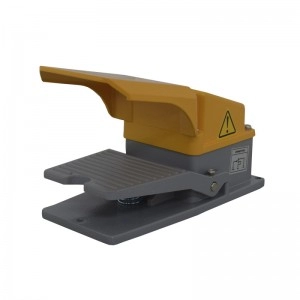 Pedal Industrial 15A 250Vac - Grande con Protector - Alumínio