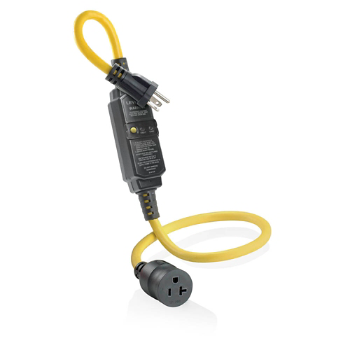 Extensión GFCI 3 Ft 20 A 120 V color negro