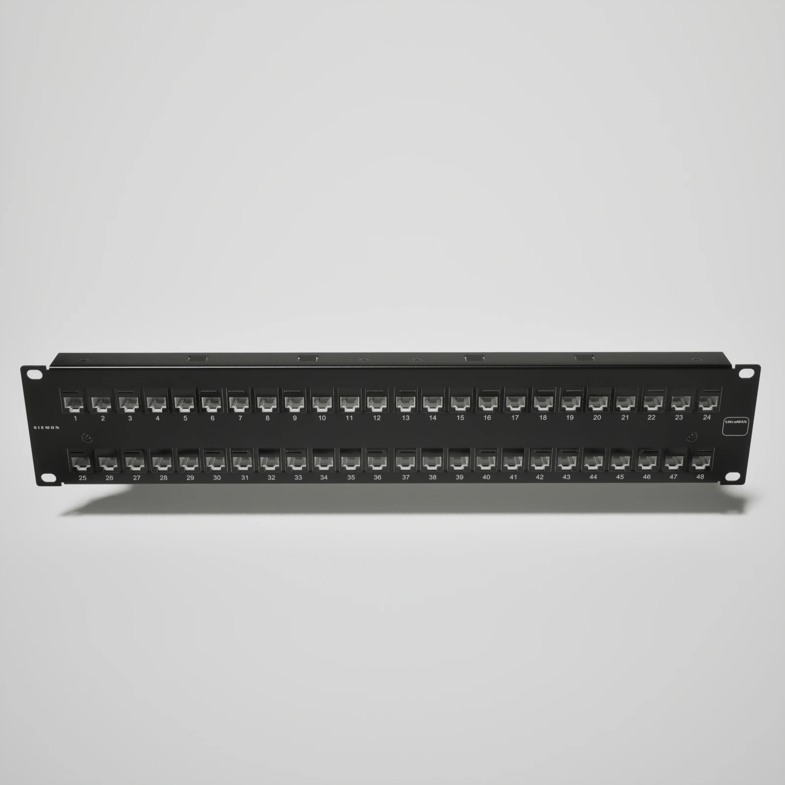 Patch panel UltraMAX Cat 6, 48 puertos, 2 RU [cat-003] [sub-011]