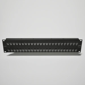 Patch panel UltraMAX Cat 6, 48 puertos, 2 RU [cat-003] [sub-011]