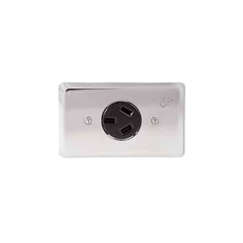 Toma Codelca Incrustar Trifilar 20A 250V