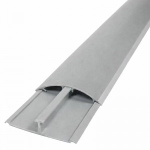 Canaleta de Piso  60mm x 13mm  Curva