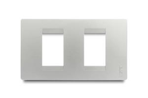 Placa Stilo 2H Plata Línea Premium