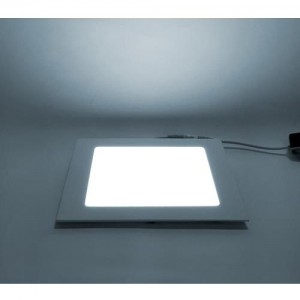 Panel LED Cuadrado de Incrustar 6W Luz Blanca