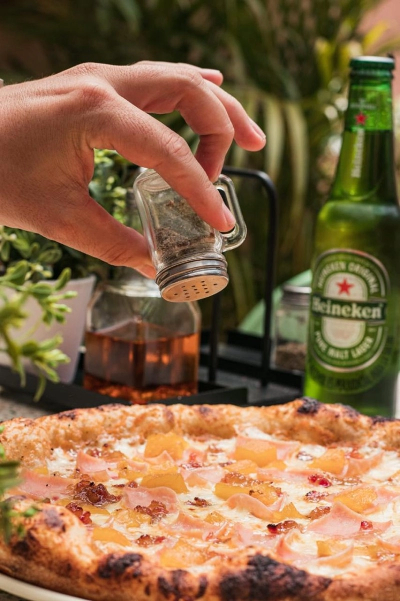 PIZZA TROPICAL