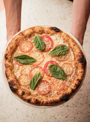 PIZZA MARGARITA