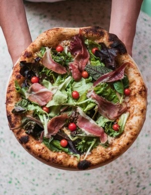 PIZZA MEDITERRANEA