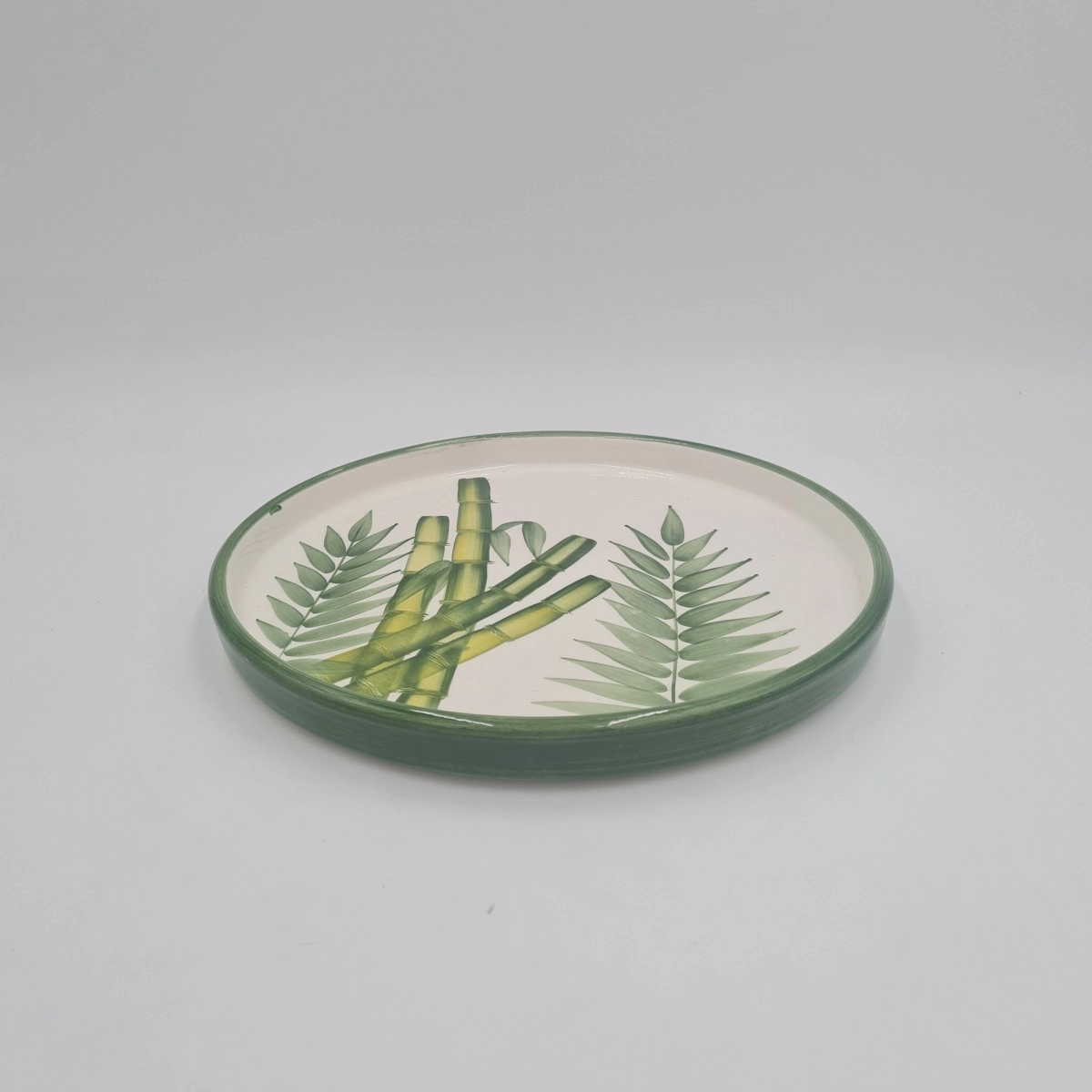Puesto de Vajilla Plana Hojas Verdes