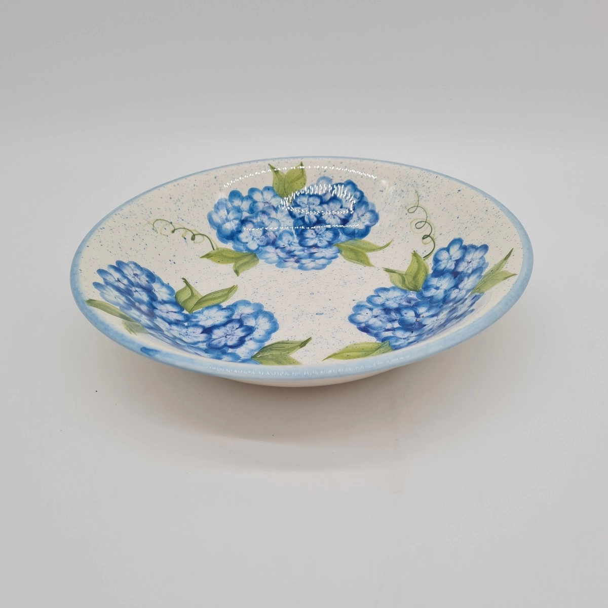 Puesto de Vajilla Hortensias